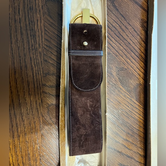 Women’s Vintage Gucci belt. - Picture 3 of 3